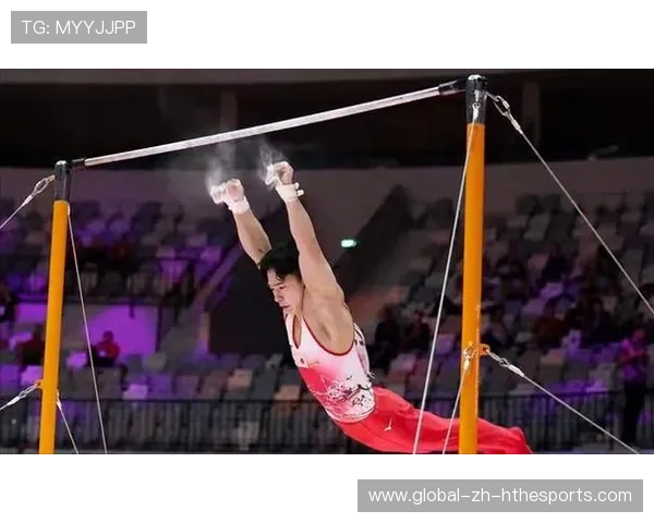 体操世锦赛中国队全力冲击团体金牌，体操世锦赛中国队获男团亚军